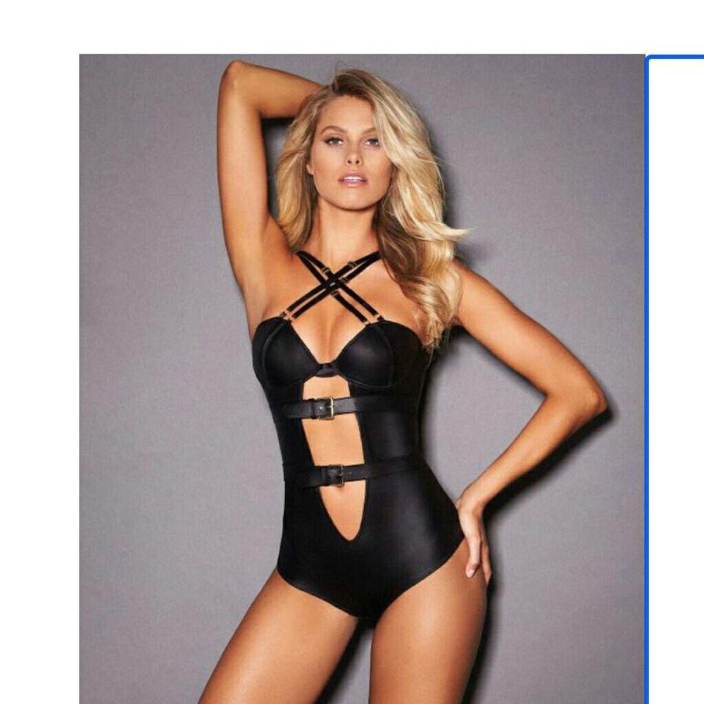 NEW Frederick's of Hollywood Sydney Sexy Teddy M